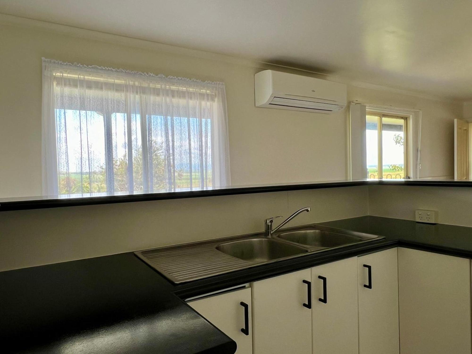 Promhills Cabins ヤナキー エクステリア 写真